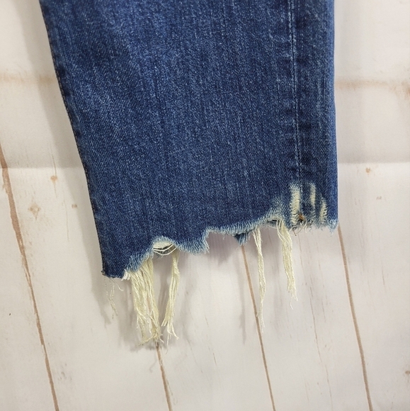 Madewell The Perfect Summer Jean: Destructed Edition in Robinson Wash Size 26 - Picture 10 of 16